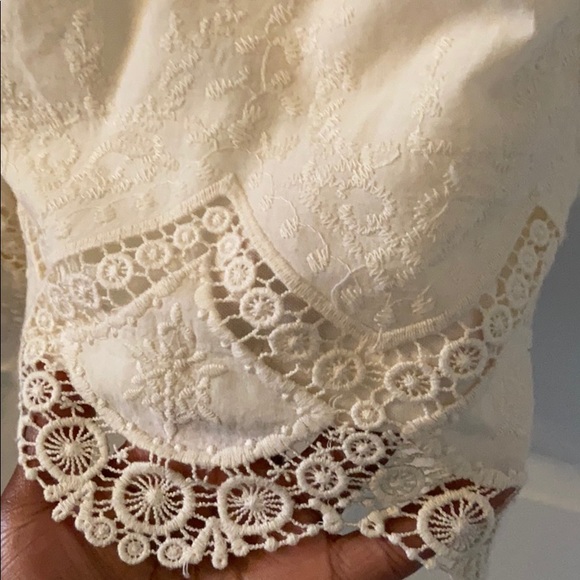 Xhilaration Cream Lace Shorts - Picture 3 of 8